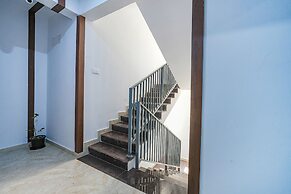 Fabhotel Tree Suites