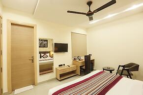 FabHotel Green Lotus Luxe