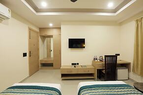 FabHotel Green Lotus Luxe