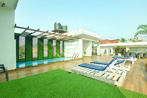 FabHotel Neo Calangute Beach Resort