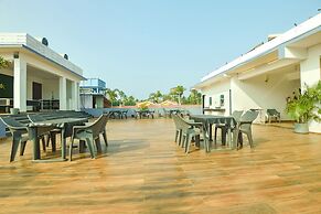 FabHotel Neo Calangute Beach Resort