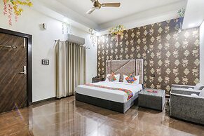 Fabhotel Sky Awadh