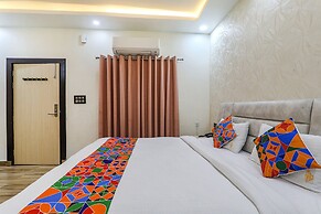 Fabhotel Sky Awadh