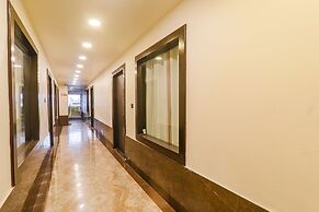 Fabhotel Sky Awadh