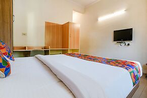 Fabexpress Shanti Inn