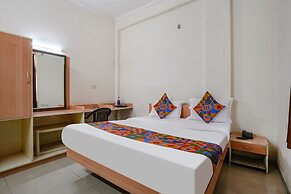 Fabexpress Shanti Inn