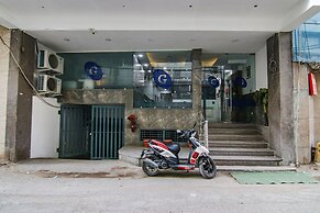 Fabhotel The Glory I