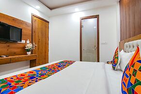 Fabhotel The Glory I