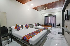 Fabhotel Priya Lodging