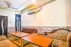 Fabhotel Golden Horizon