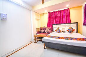 Fabhotel Golden Horizon