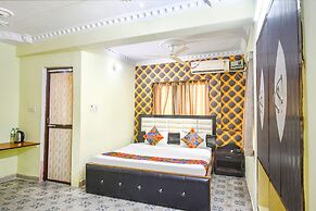 Fabhotel Golden Horizon