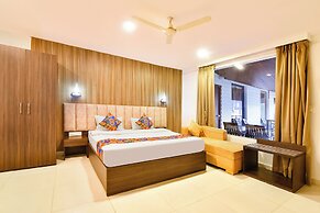 FabHotel Morjim Bliss
