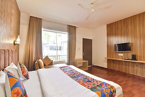 FabHotel Morjim Bliss