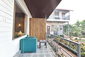 FabHotel Morjim Bliss