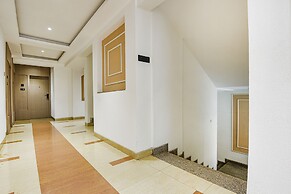 FabHotel Prime Supreme