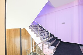 Fabhotel 19 West