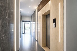 Fabhotel 19 West