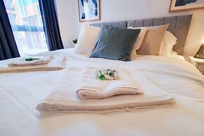 Beautiful 1-bed Apartment in Gloucester