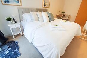 Beautiful 1-bed Apartment in Gloucester