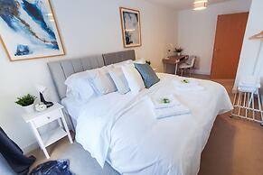 Beautiful 1-bed Apartment in Gloucester