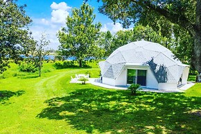 Room 03 - Lake Sumner