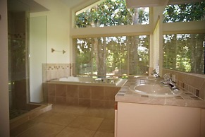 Swiss 28 - Lake Stephanie