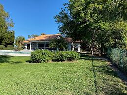 Swiss 28 - Lake Stephanie