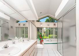 Swiss 61 - Lake Denise