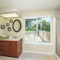 Swiss 65 - Lake Denise