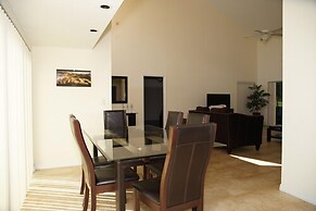 Swiss 24 - Lake Stephanie