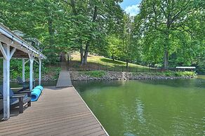 Hummingbird Home by Avantstay Boat House + Dock