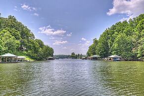 Hummingbird Home by Avantstay Boat House + Dock