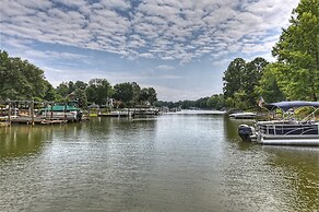 Shades of Summer by Avantstay Gazebo, Dock, View