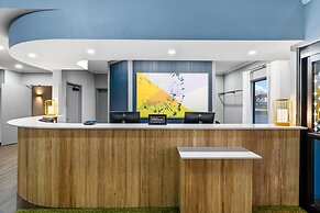 Spark by Hilton Merrillville