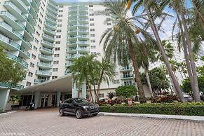 The Tides Building Private Apartments