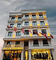 The Külsümz Hotel