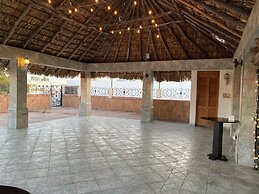 Hotel Boutique Beehive Coliving