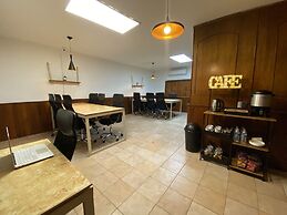 Hotel Boutique Beehive Coliving