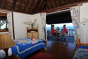 PENSION HITI MOANA VILLA