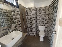 Jalyn's Resort & Restaurant