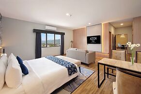 Aston Palu Hotel & Conference Center