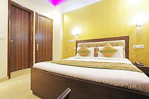 Airport Hotel Redstone