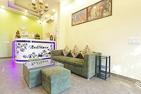 Airport Hotel Redstone