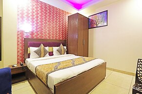 Airport Hotel Redstone