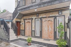 Giri Krisna Guest House