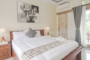 Giri Krisna Guest House