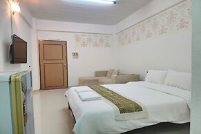 Green Apartment Kaset