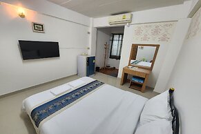 Green Apartment Kaset