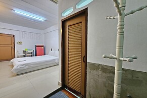 Green Apartment Kaset